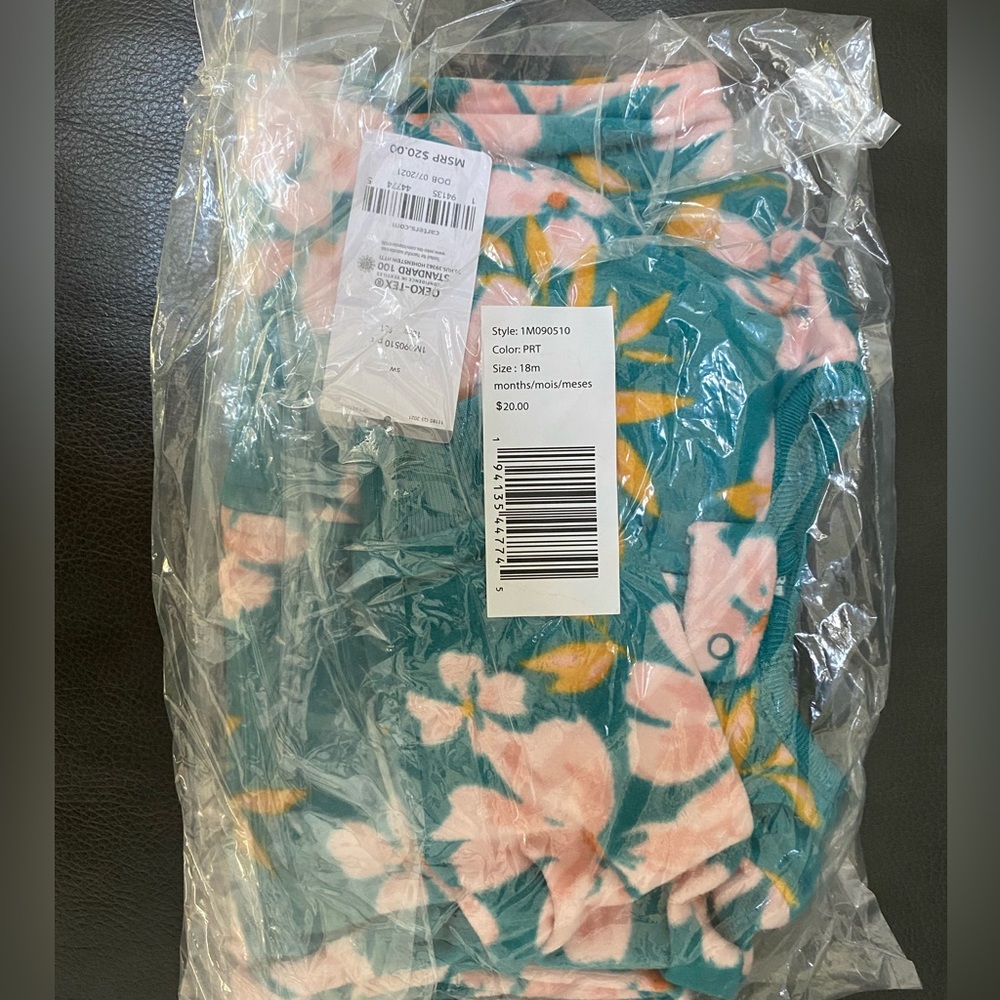 Carter’s fleece 18M girl footed zipper pajamas